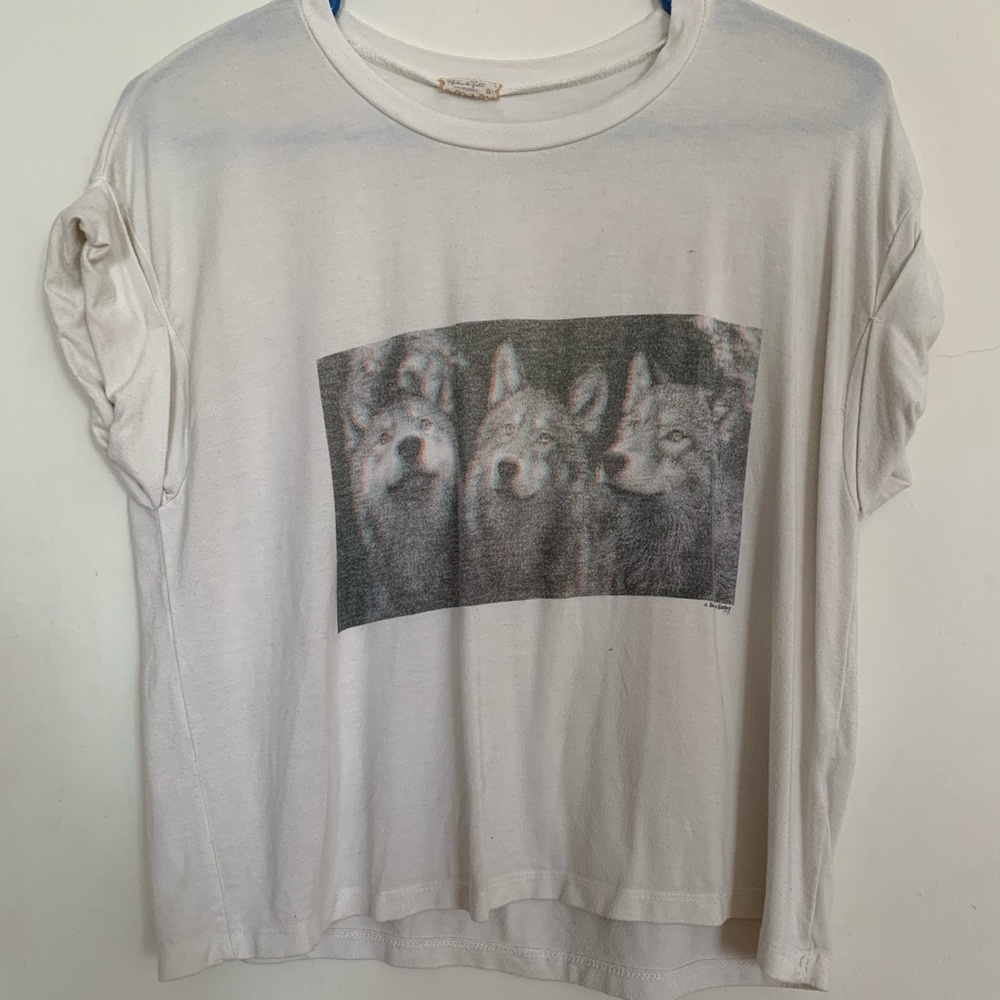 Brandy Melville white graphic t-shirt